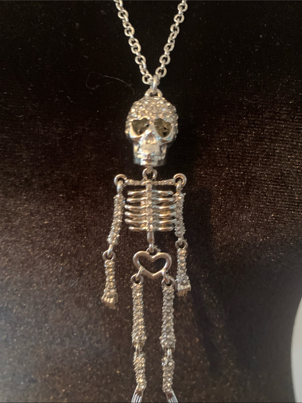 🆕- Betsey Johnson Silver Crystal Skull & Heart Skeleton Pendant Necklace